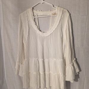 POL Shabby Chic Ruffle Blouse. Oversized Small.